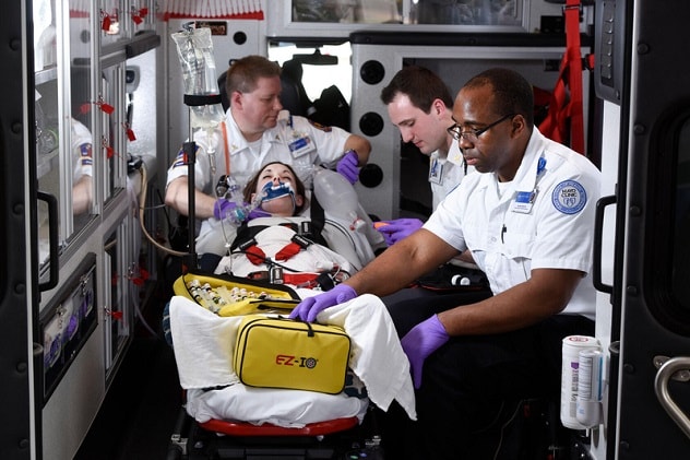 Emergency Medicine Paramedic - Explore Health Care Careers - Mayo