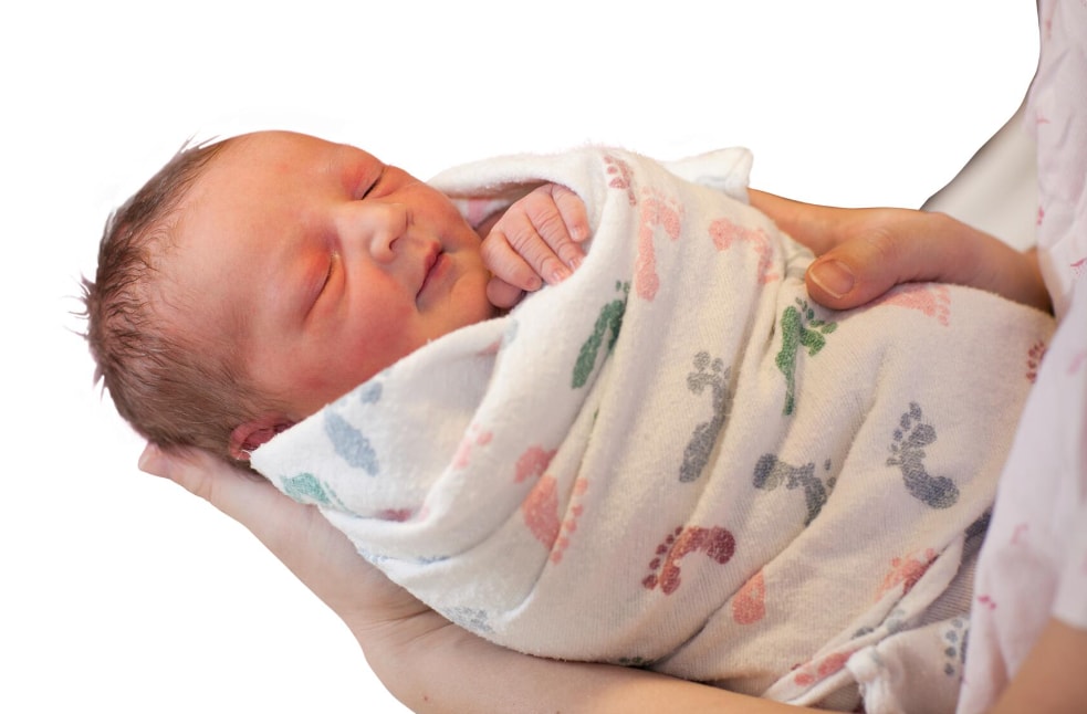 What a newborn really looks like - Mayo Clinic